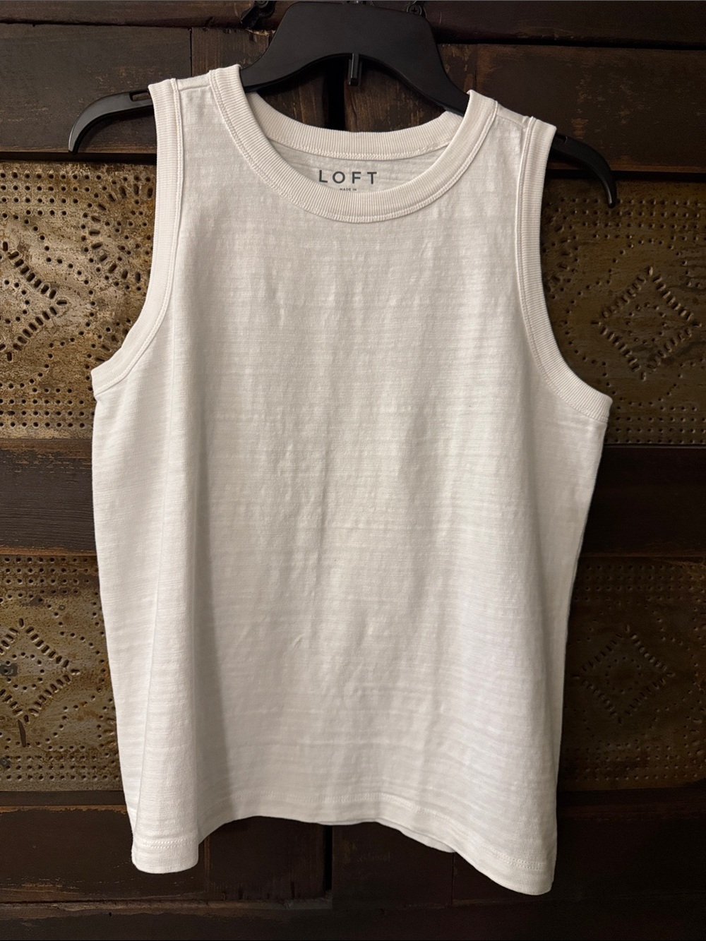 LOFT White Ribbed Crewneck Sleeveless Tank